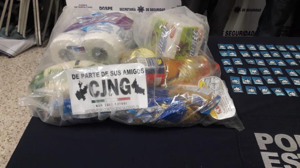  Detienen a dos hombres con droga y despensas del CJNG