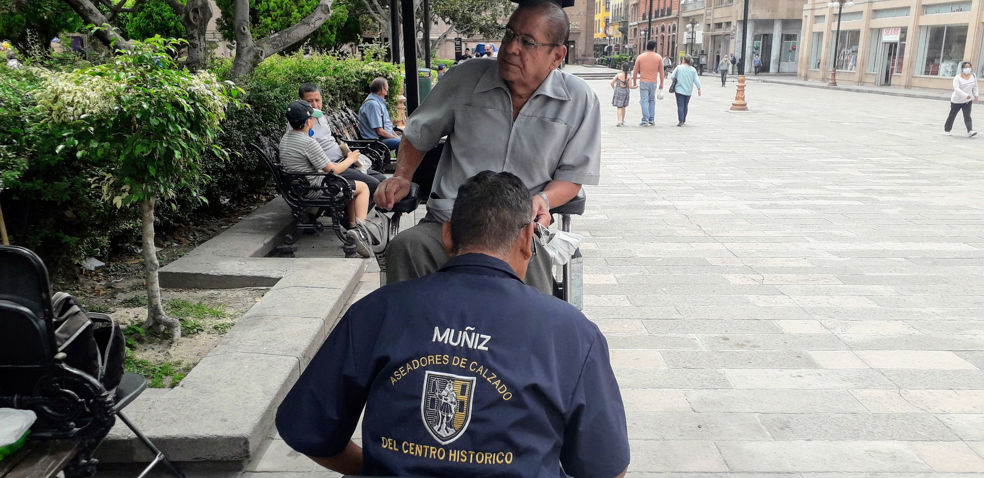  Trabajadores del cepillo y de la grasa se adelantan al Ayuntamiento