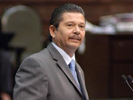  Diputados, alcaldes y regidores externan apoyo a la candidatura de Octavio Pedroza
