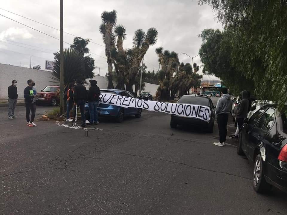  Estudiantes del Hábitat triunfan tras manifestación; autoridades cumplen sus peticiones