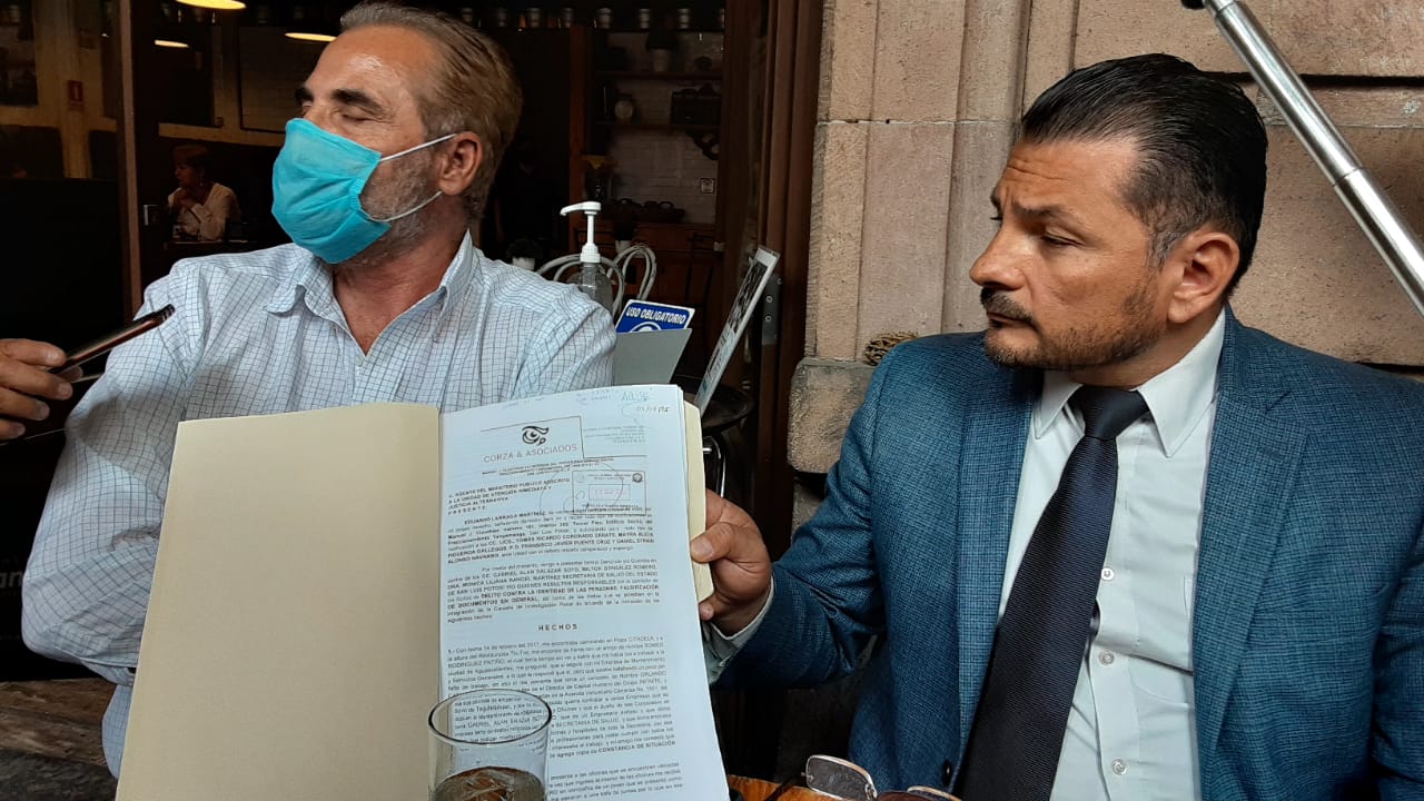  Denuncian a ‘Gabo’ Salazar y a Mónica Rangel por falsificación de documentos