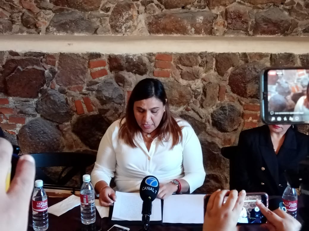  Presentan juicio de amparo contra reelección de Vega Arroyo en la CEEAV