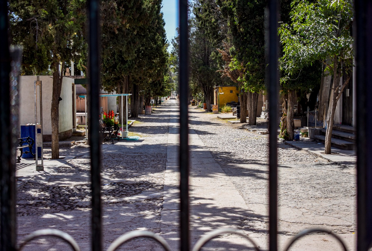  El Día de Muertos se celebra en cualquier lugar