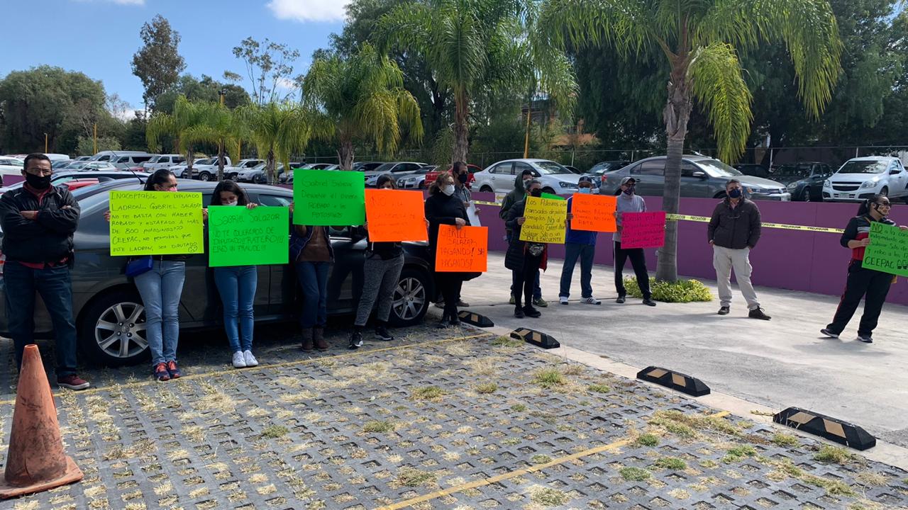  Se manifiestan en contra de la candidatura independiente de ‘Gabo’ Salazar