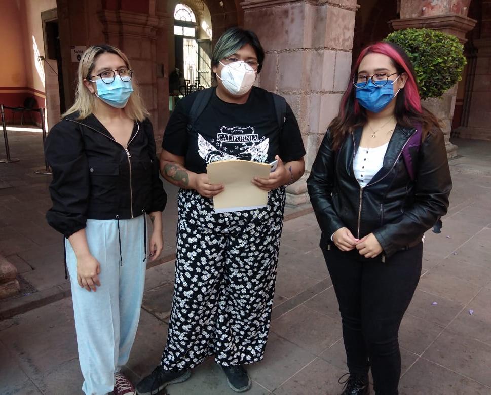  Colectivas feministas piden a la UASLP que se permita inscribir planillas con dupla de mujeres