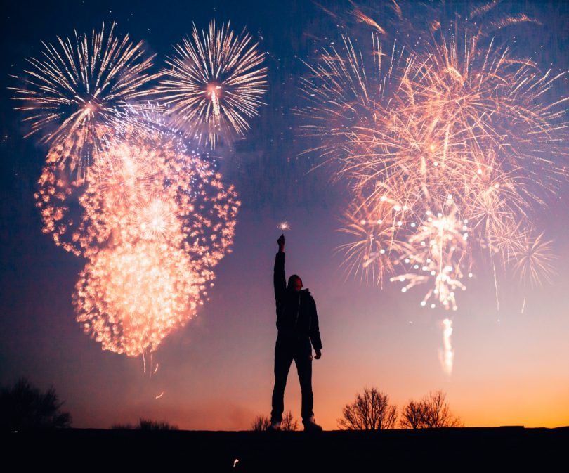  Centinela: Los fuegos de artificio de Santiago