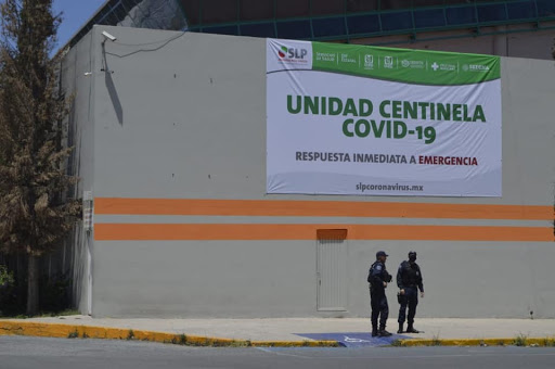  Falleció persona de tercera edad afuera de unidad monitora COVID-19