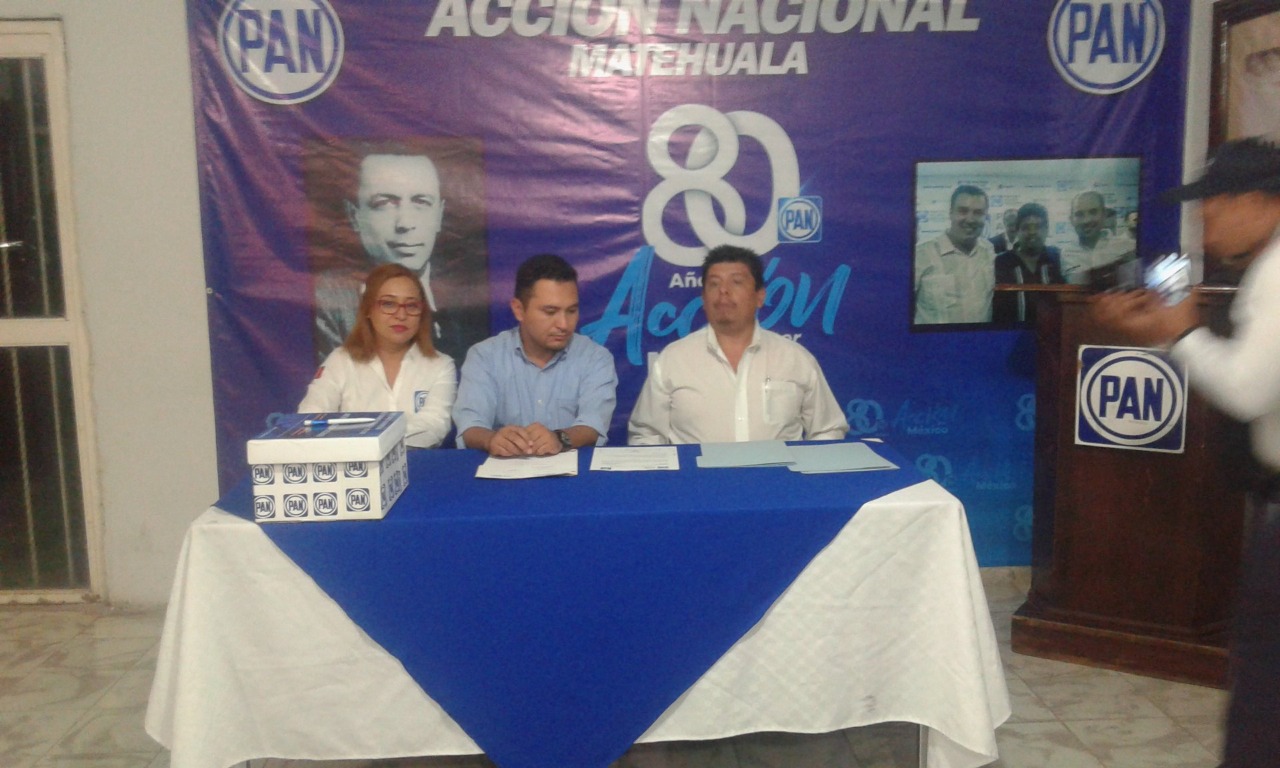  Dirigente del PAN en Matehuala busca contender por la presidencia del CDE