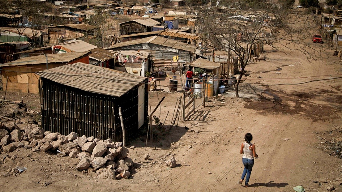  SLP incrementó su población en situación de pobreza extrema en un 32%