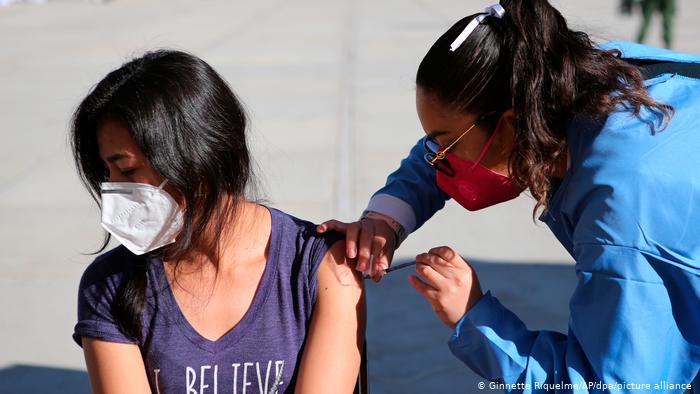  El 9 de agosto comenzará la vacunación anti COVID-19 para jóvenes mayores de 18 años