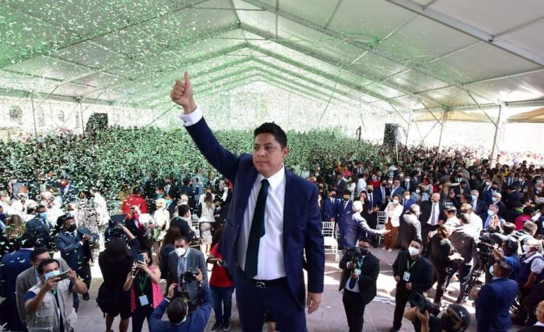  Gallardo rinde protesta; SLP, el segundo estado gobernado por el PVEM