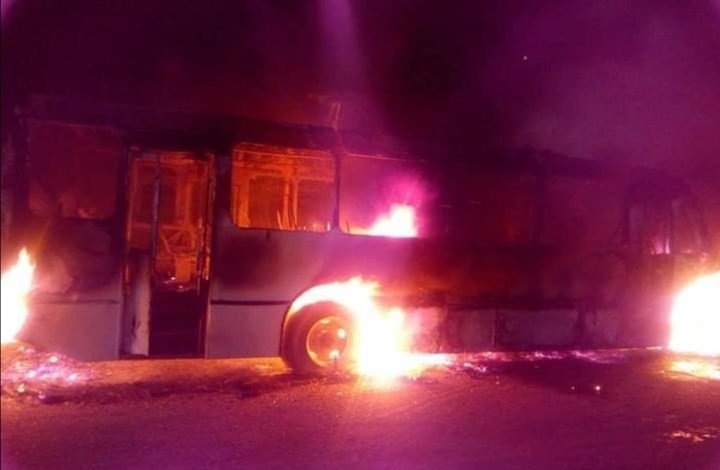  Se incendian 18 autobuses en Parque Industrial de Ciudad Valles