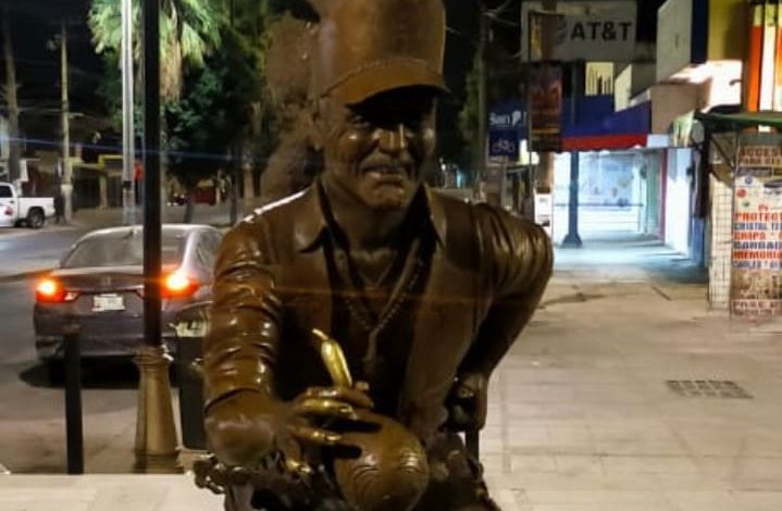  Hurtan piezas de escultura del Danzante en el Saucito; vecinos piden retirarla