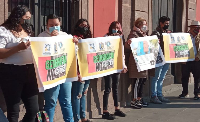  Exigen la permanencia de la licenciatura en Geografía de la UASLP (VIDEO)