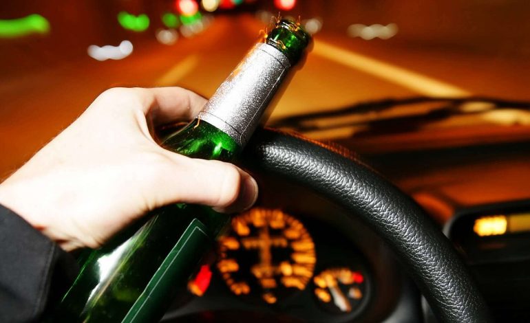  Avaló comisión legislativa alza en multas a conductores ebrios y con aliento alcohólico