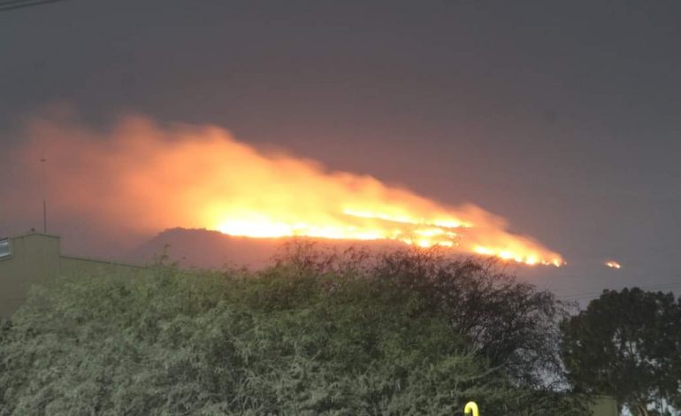  Se registra incendio cercano a la Sierra de San Miguelito