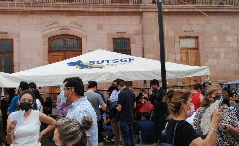  Sería una agresión que Gobierno y Congreso eliminen bonos de trabajadores: SUTSGE