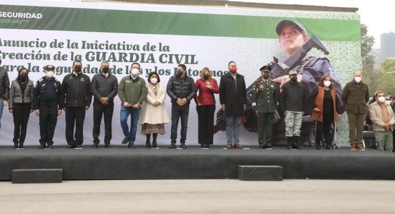  En privado, Gallardo presenta iniciativa de la Guardia Civil