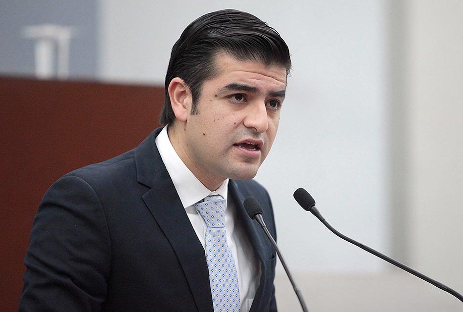 Ricardo Villarreal Loo renuncia al PAN Astrolabio