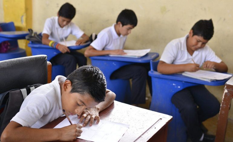  Escuelas no han solicitado cancelar clases, asegura vocero de Seguridad