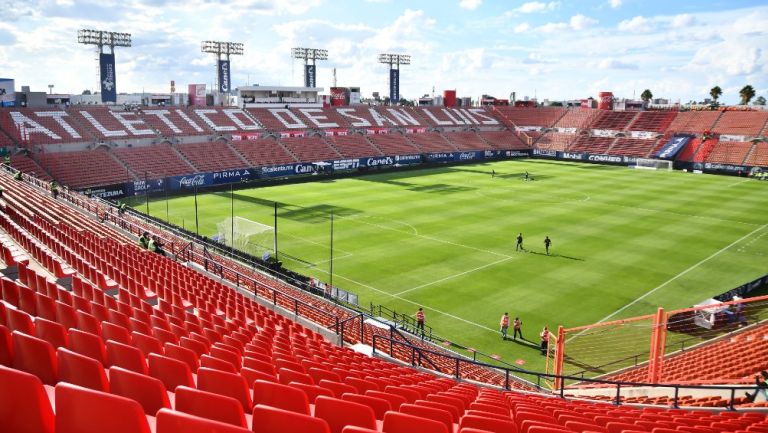  Estadio Alfonso Lastras, histórico escenario de riñas entre barras