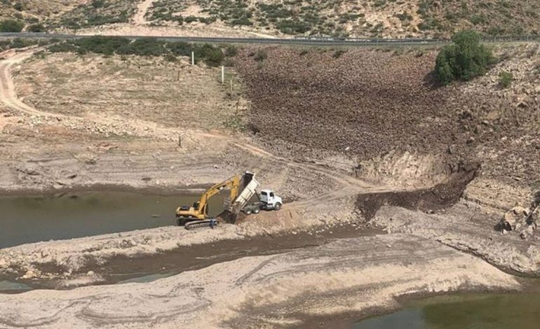  Presa del Peaje, vacía por problemas estructurales