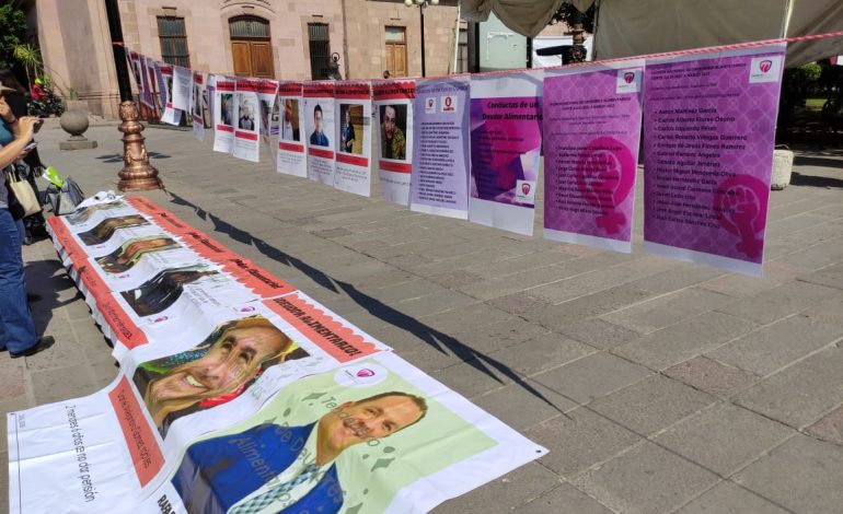  Instalan tendedero de deudores; exigen que iniciativa no sea desechada  (video)