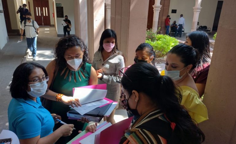  Mujeres presentan iniciativa para armonización de leyes