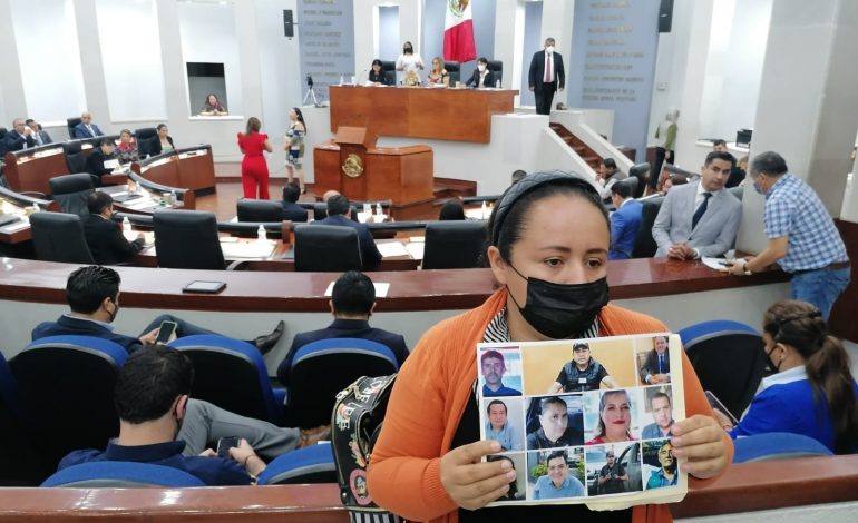  Desde el Congreso, reporteros exigen cese a las agresiones de funcionarios