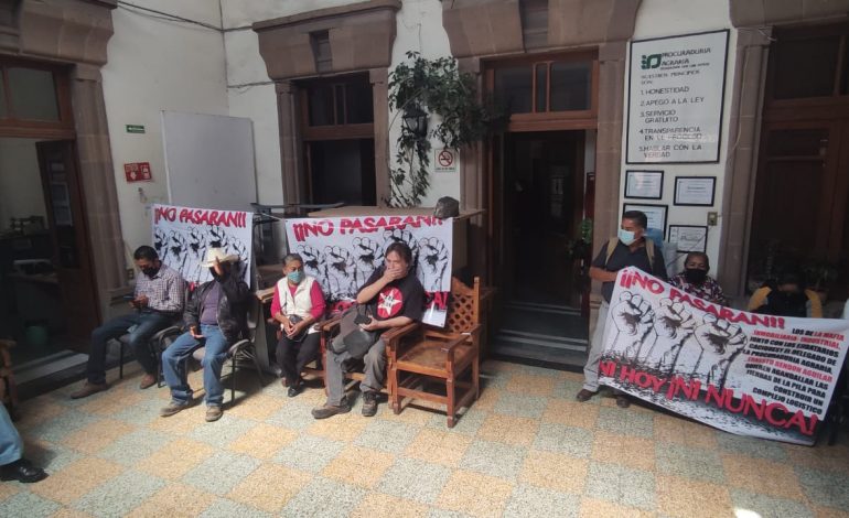 Ejidatarios de La Pila se manifiestan contra el despojo de sus tierras