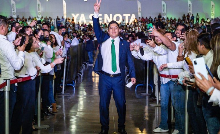  Gallardo presume resultados y un “nuevo formato” en el 1er informe del sexenio