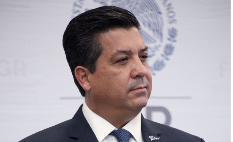  Emiten alerta migratoria contra Cabeza de Vaca, exgobernador de Tamaulipas