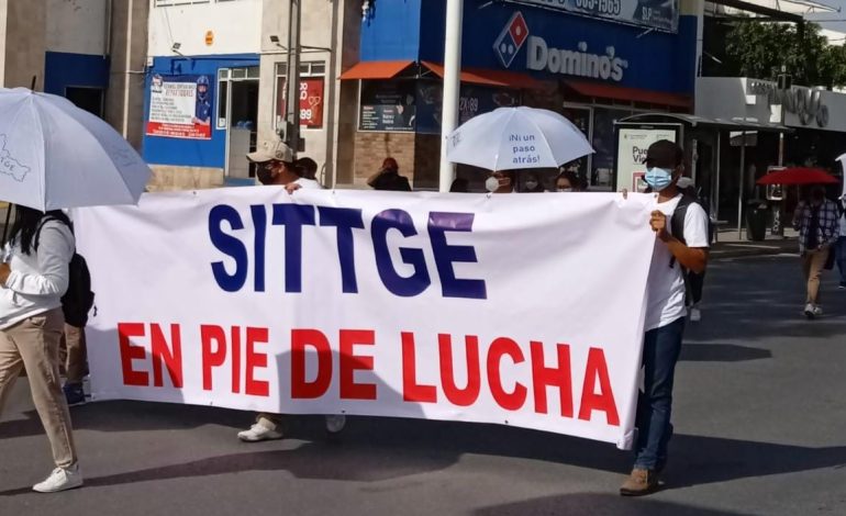  SITTGE protesta en la carretera 57; llegará hasta la CDMX