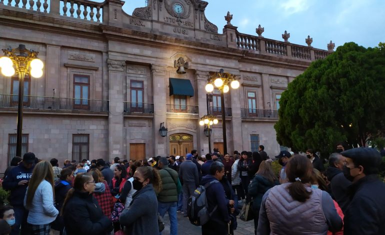  SUTSGE protestó por impago a Pensiones y despidos injustificados