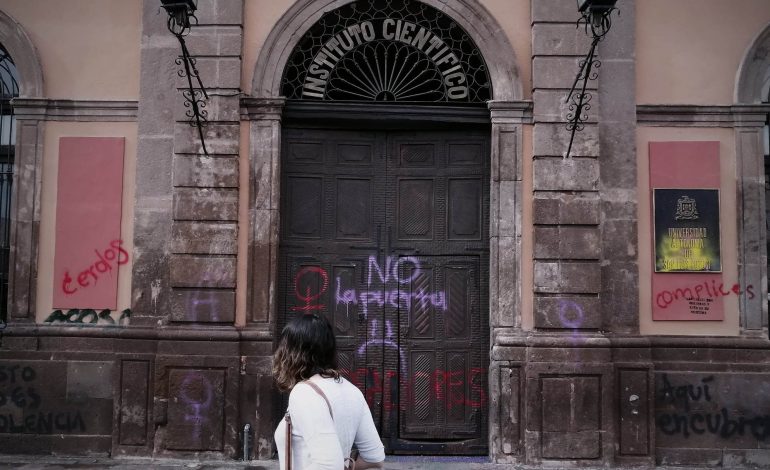  Siempre autónoma por mi matria educaré: las mujeres construyen la UASLP