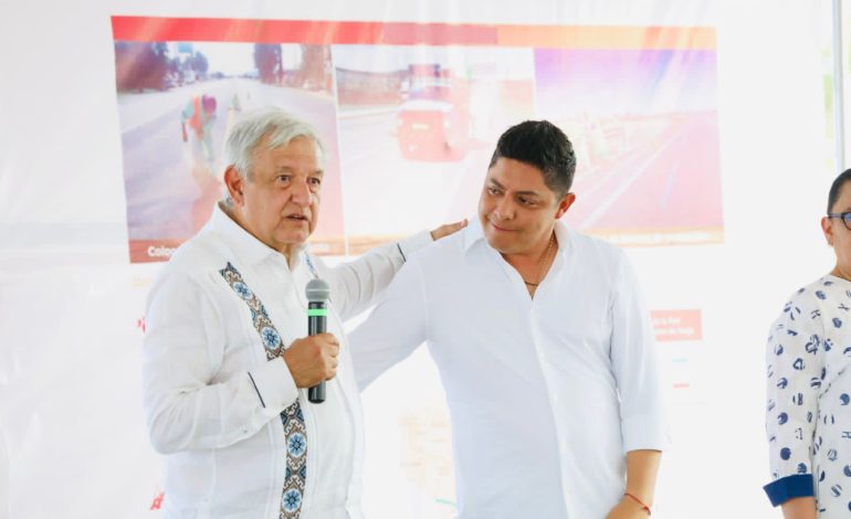  Obras inconclusas y nómina de telesecundaria, temas a tratar con AMLO: Gallardo