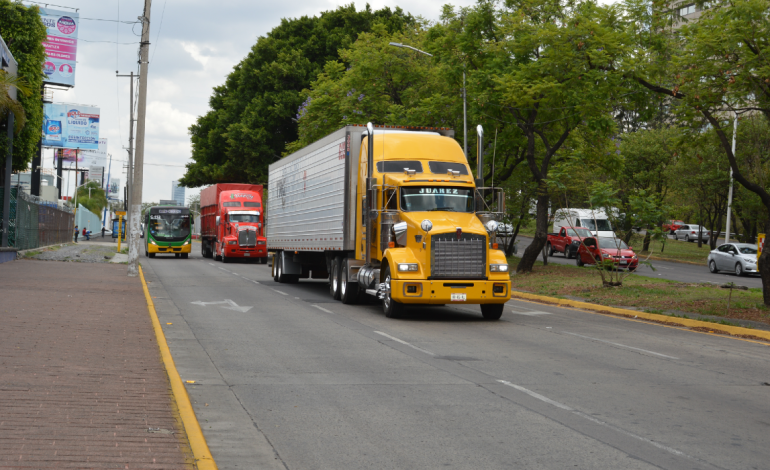  Complicidad entre transportistas y Tránsito Municipal provoca accidentes: Gallardo