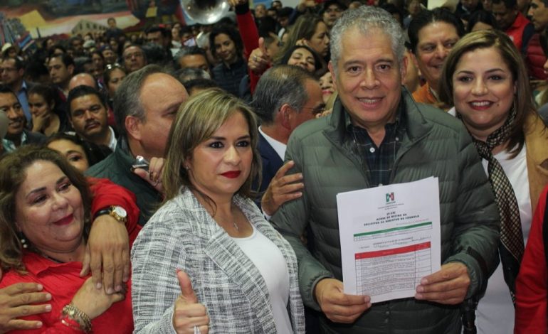  Yolanda Cepeda defiende la dirigencia de Elías Pesina en el PRI