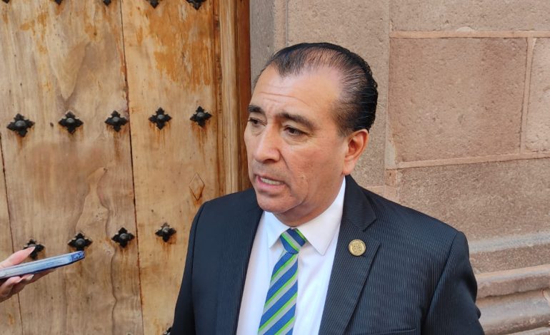  Torres Cedillo justifica descuento a maestros manifestantes: “tengo que hacer mi trabajo”