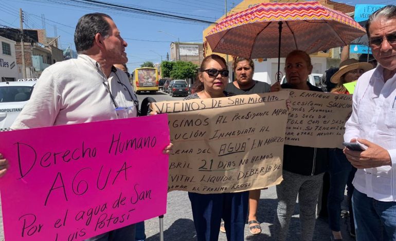  Vecinos del Barrio del San Miguelito protestan y logran acuerdos ante la escasez de agua