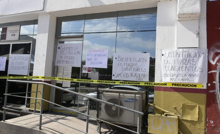  Trabajadores de la Conagua en SLP se suman a paro nacional de labores