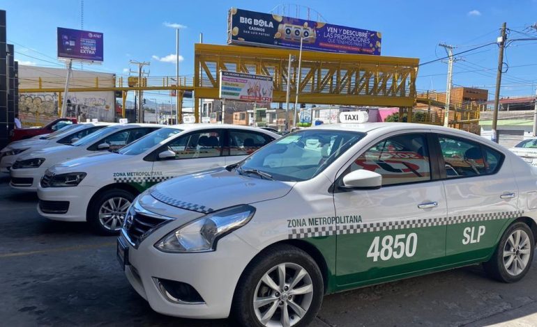  Jueza ordena entregar 979 concesiones de taxis a mujeres en SLP