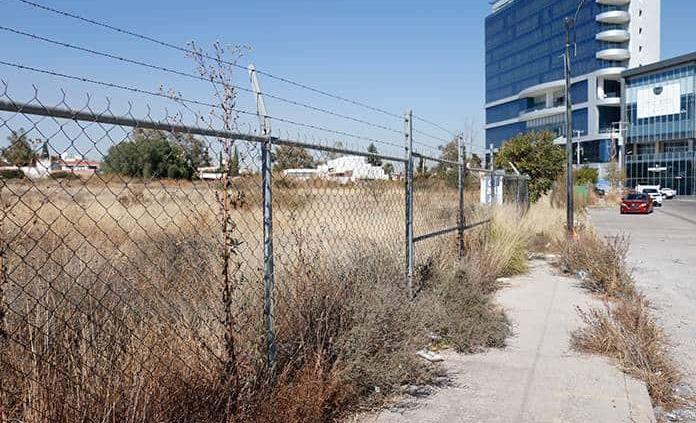  Empresa pretendía poner en garantía terreno de la UASLP en Lomas: rector