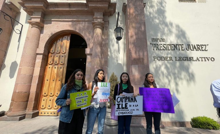  Presentan queja contra el Congreso de SLP por obstaculizar la despenalización del aborto