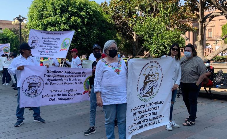  Denuncian violaciones a los derechos laborales en el Ayuntamiento de SLP