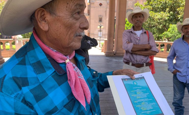  Ejidatario denuncia saqueo de peyote en ruta Wixárika en el Altiplano
