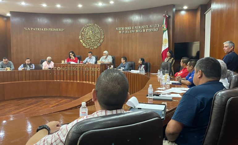  Analizan dar presupuesto a bomberos de SLP para 2024