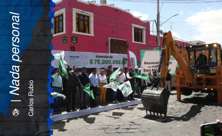 No es el adoquín, es la actitud del gobernador