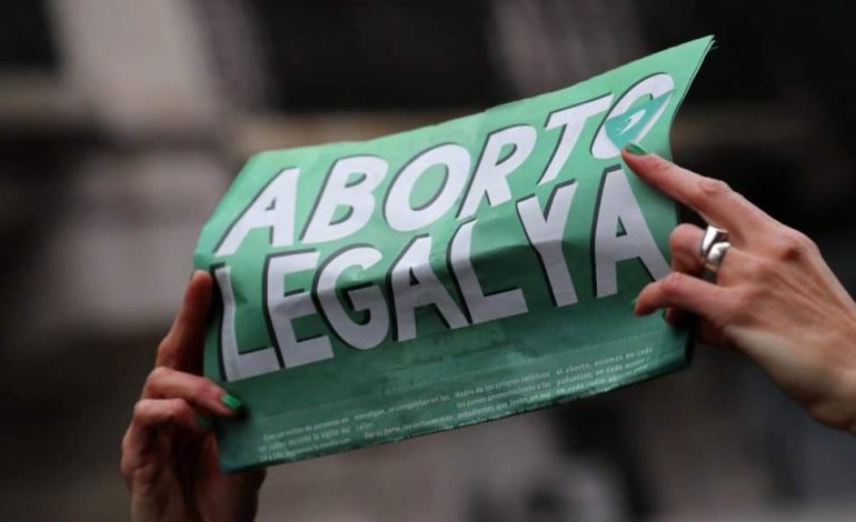  Autoridades deben sensibilizarse sobre la interrupción legal del embarazo en SLP: activista