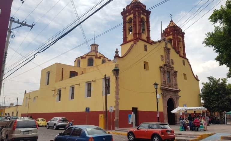  Vecinos exigen mantener el adoquín en el Barrio de San Miguelito